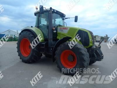 CLAAS Axion 820 Traktori