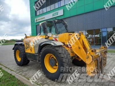 JCB 531-70 Poljoprivredni teleskopski utovarivači