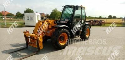 JCB 531-70 Poljoprivredni teleskopski utovarivači