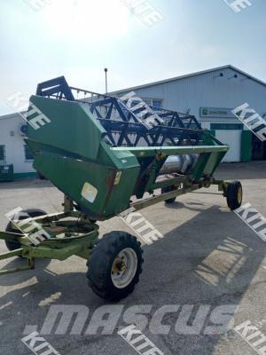 John Deere 2256 2WD Kombajni