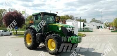John Deere 7200R Traktori