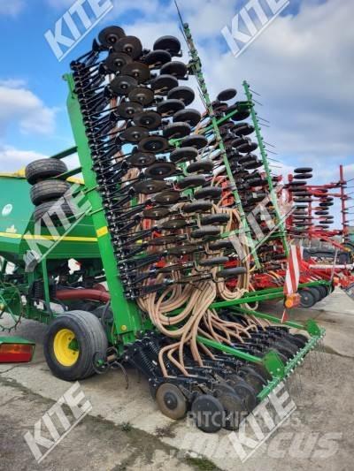 John Deere 740A 9M Sijačice