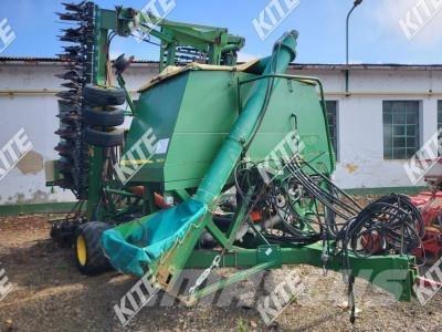 John Deere 740A 9M Sijačice