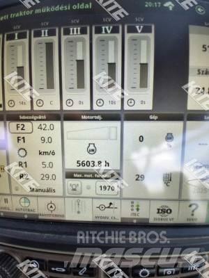 John Deere 8270R Traktori