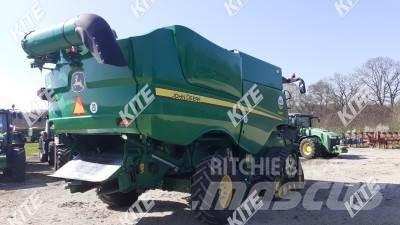 John Deere S680i 4WD Kombajni