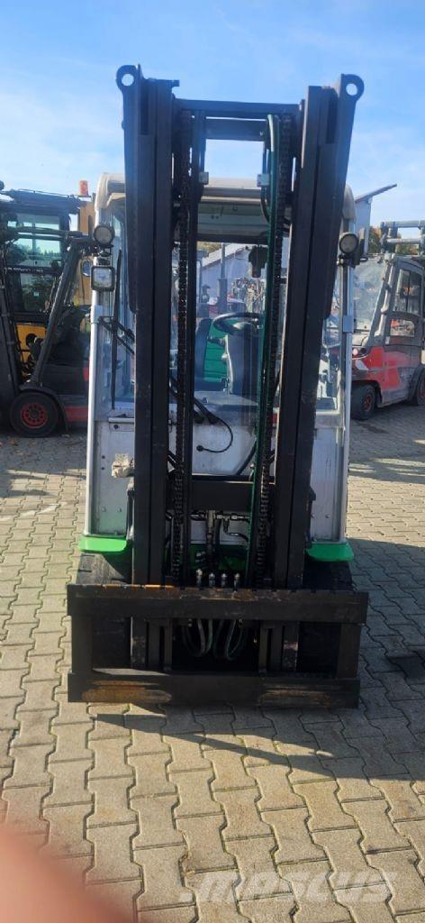 Cesab B 630 Električni viličari