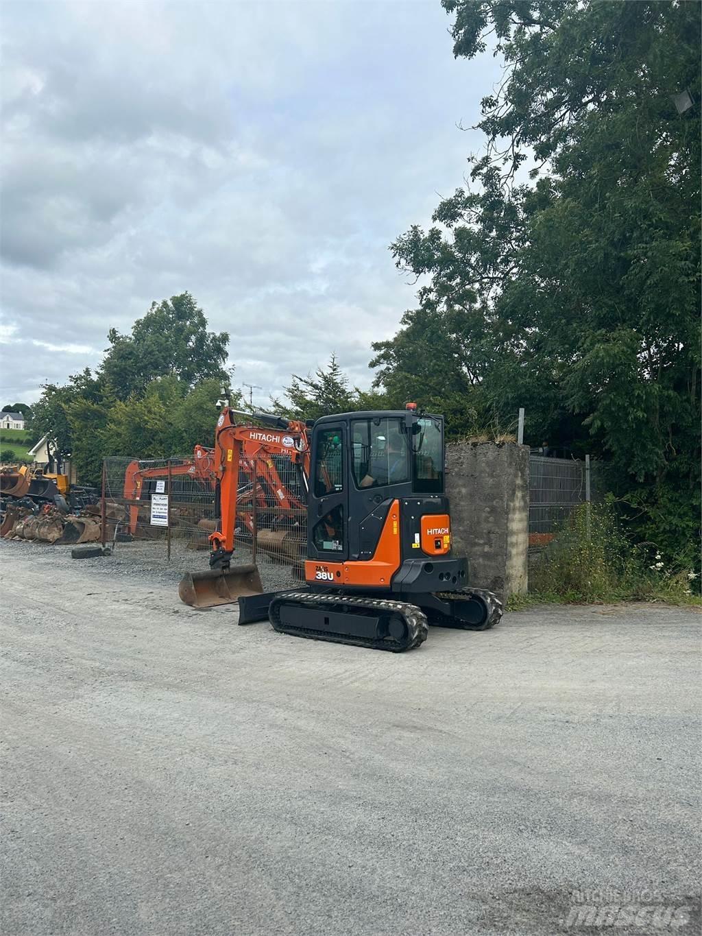 Hitachi ZX38U-6 Bageri gusjeničari