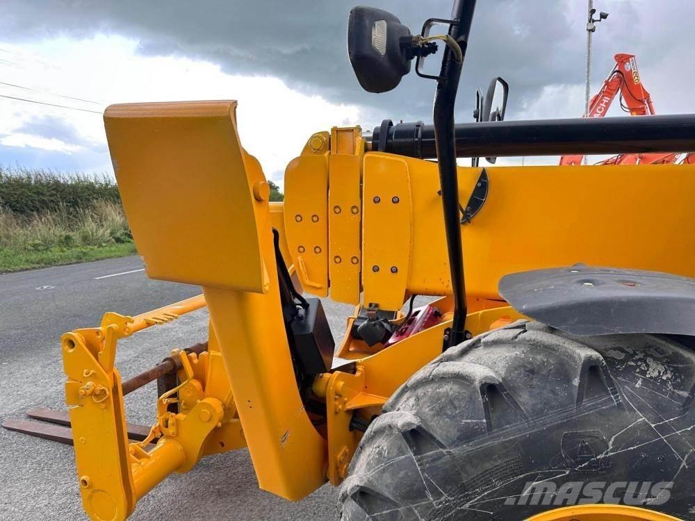 JCB 540-170 Teleskopski viličari