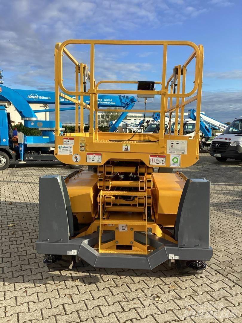 Haulotte Compact10DX Škaraste platforme