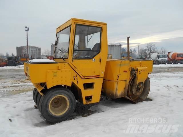Bomag BW-161AC Valjci sa dvojnim bubnjem