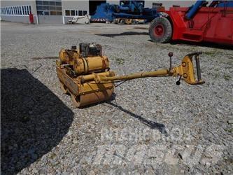 Bomag BW-60-S Valjci sa dvojnim bubnjem
