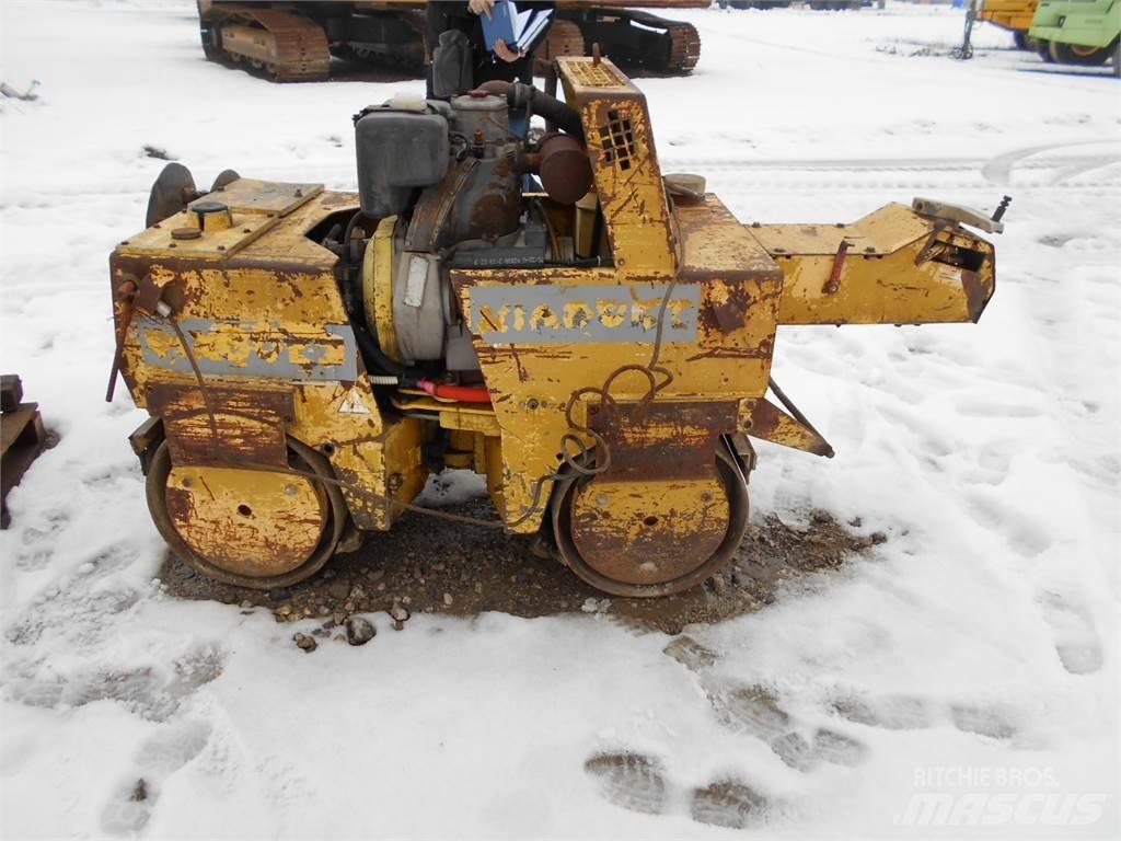 Bomag BW-75AD Valjci sa dvojnim bubnjem