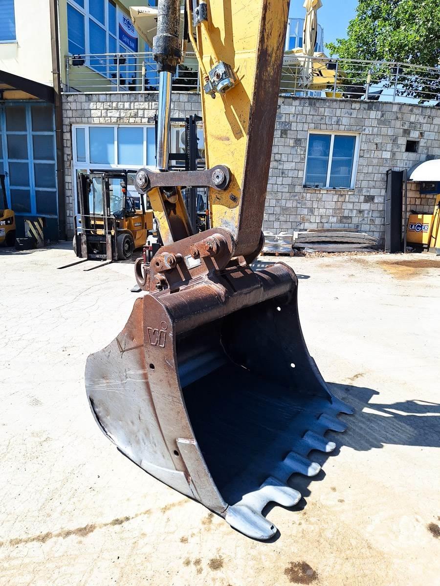 CAT 323D Bageri gusjeničari