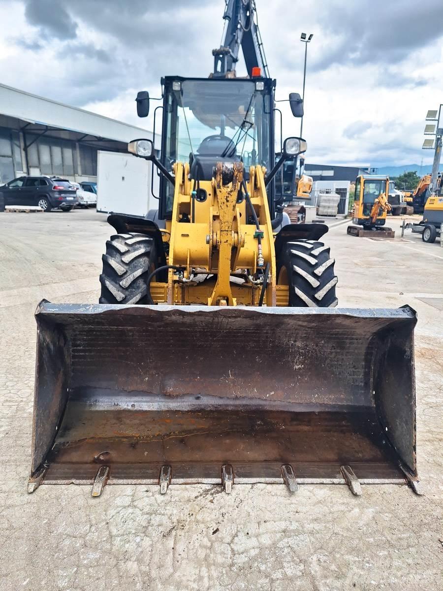 CAT 908H Građevinarstvo – ostalo