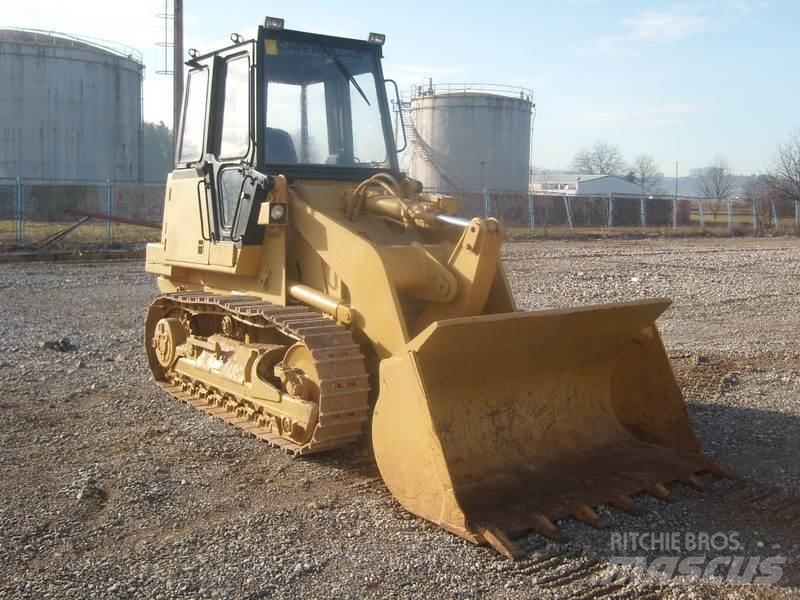 CAT 943 Utovarivači gusjeničari