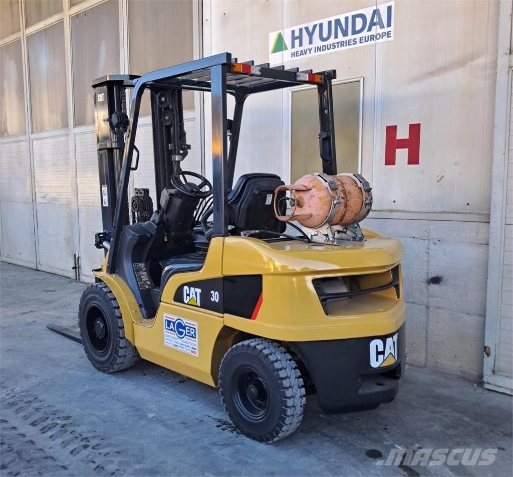 CAT GP30NT Plinski viličari