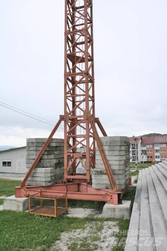 Fering F42-13 Toranjski kranovi