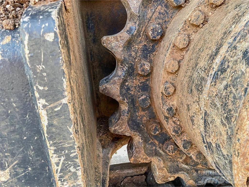 Fiat-Kobelco EX355 Bageri gusjeničari