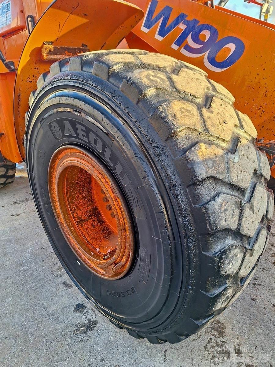Fiat-Kobelco W190 Utovarivači na kotačima