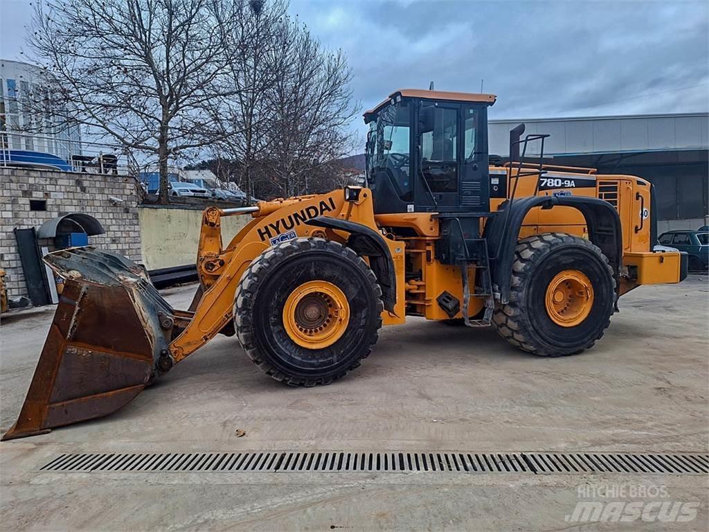 Hyundai HL780-9A Utovarivači na kotačima