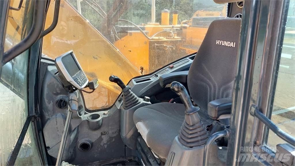 Hyundai HX145 LCR Bageri gusjeničari
