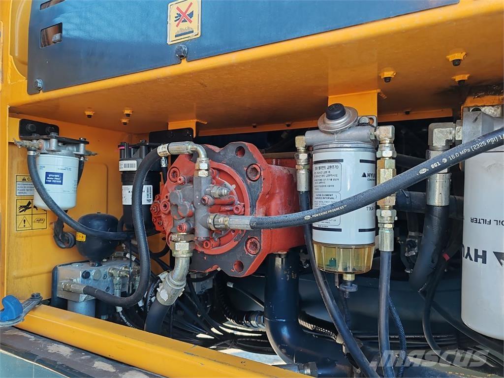 Hyundai HX330L Bageri gusjeničari