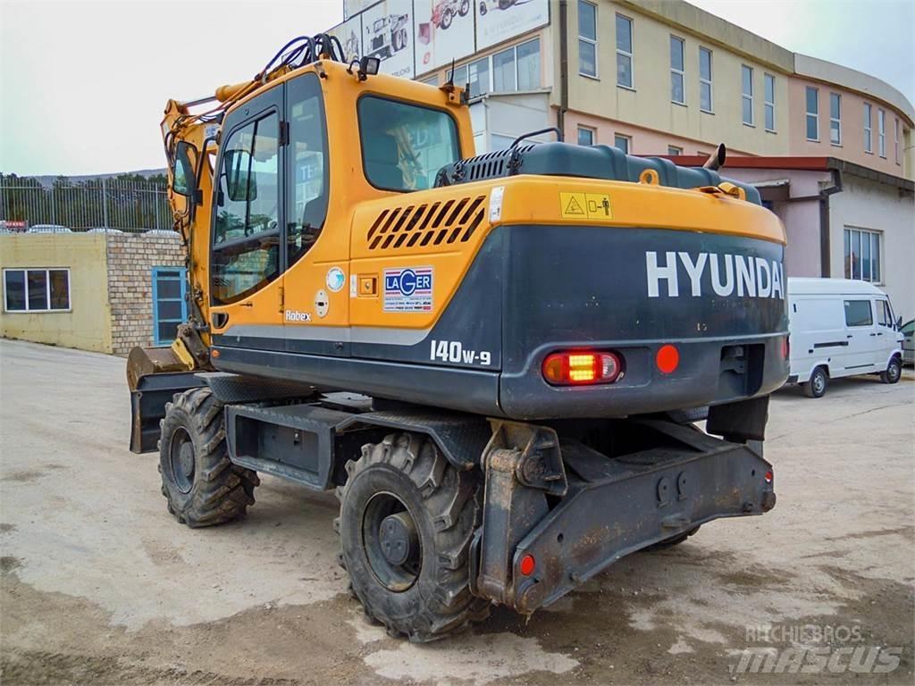Hyundai R140W-9 Bageri na kotačima