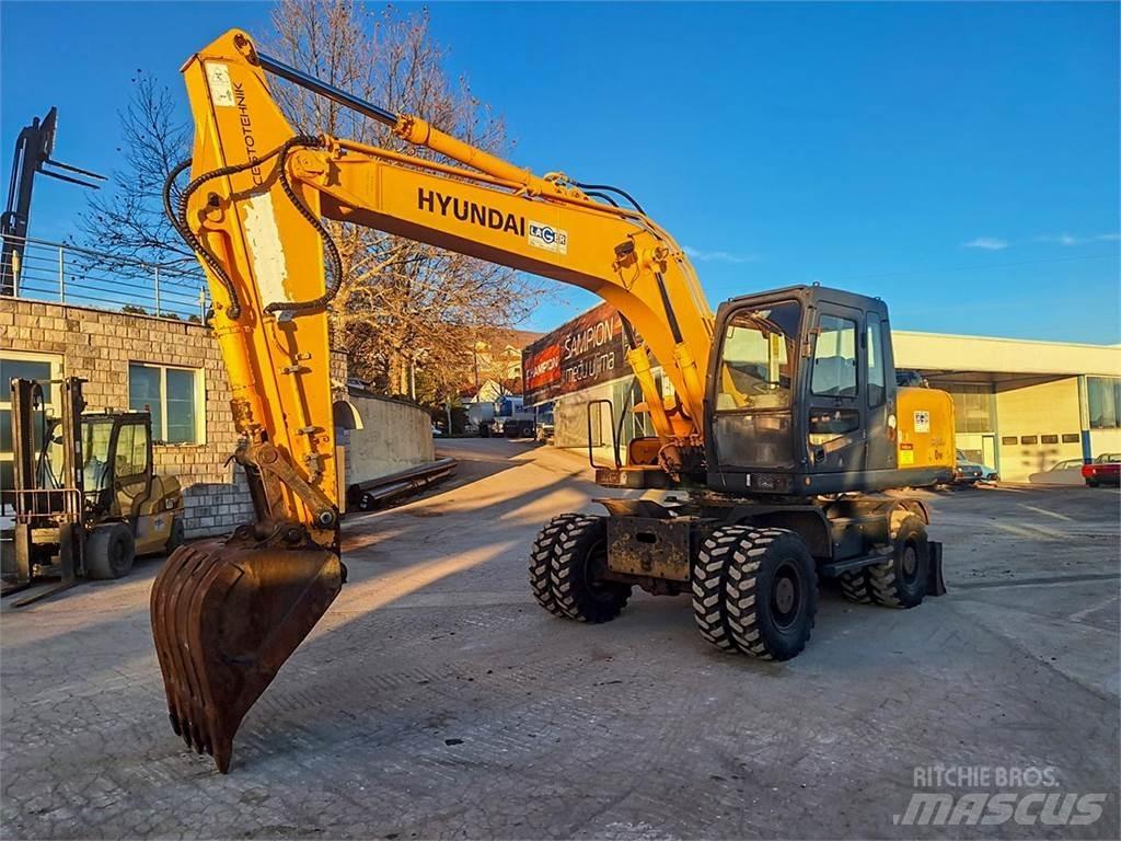Hyundai R170W-7A Bageri na kotačima