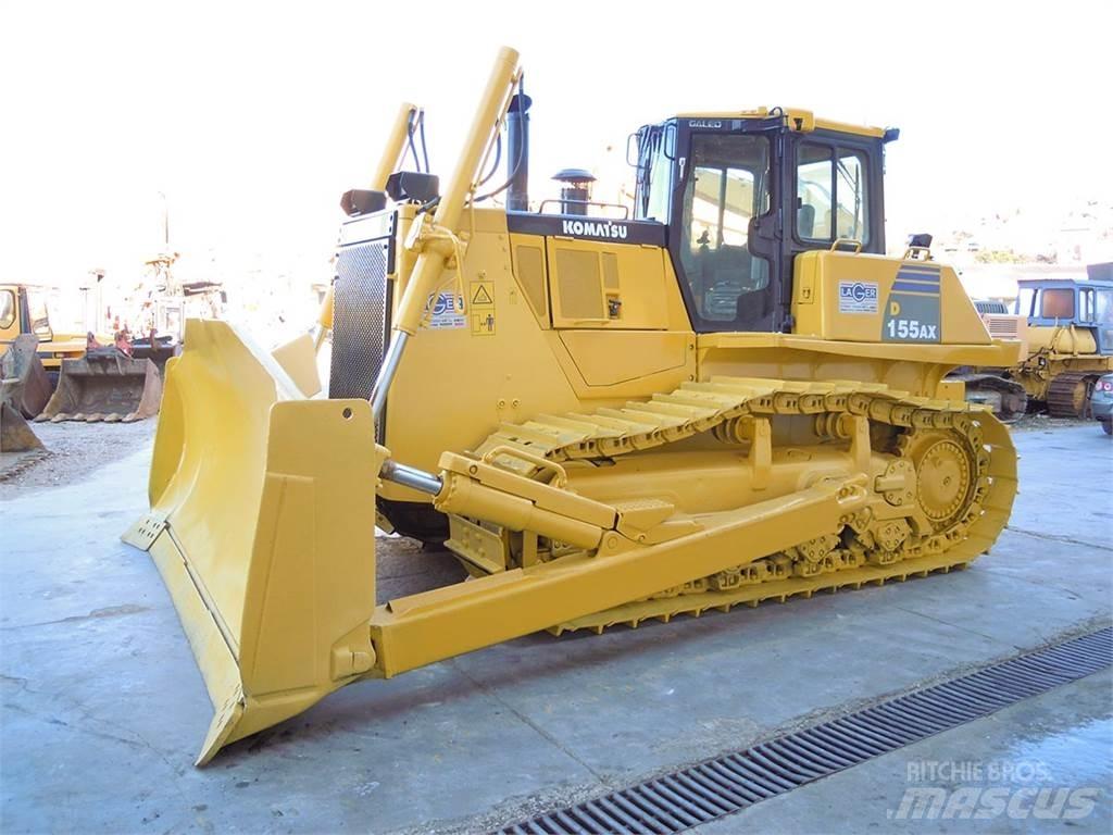 Komatsu D155AX-6 Buldožeri gusjeničari