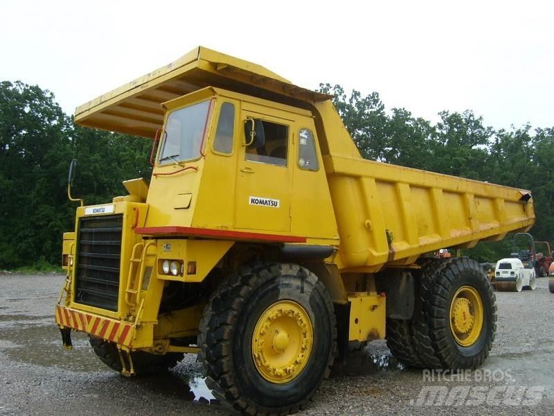 Komatsu HD325-5 Demperi za gradilišta