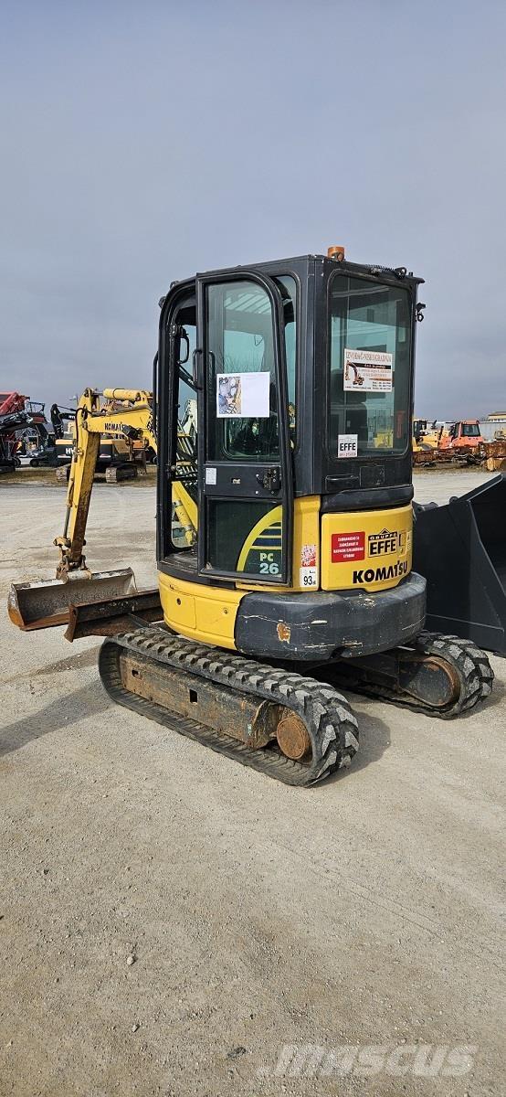 Komatsu PC26MR-3 Mini bageri <7t