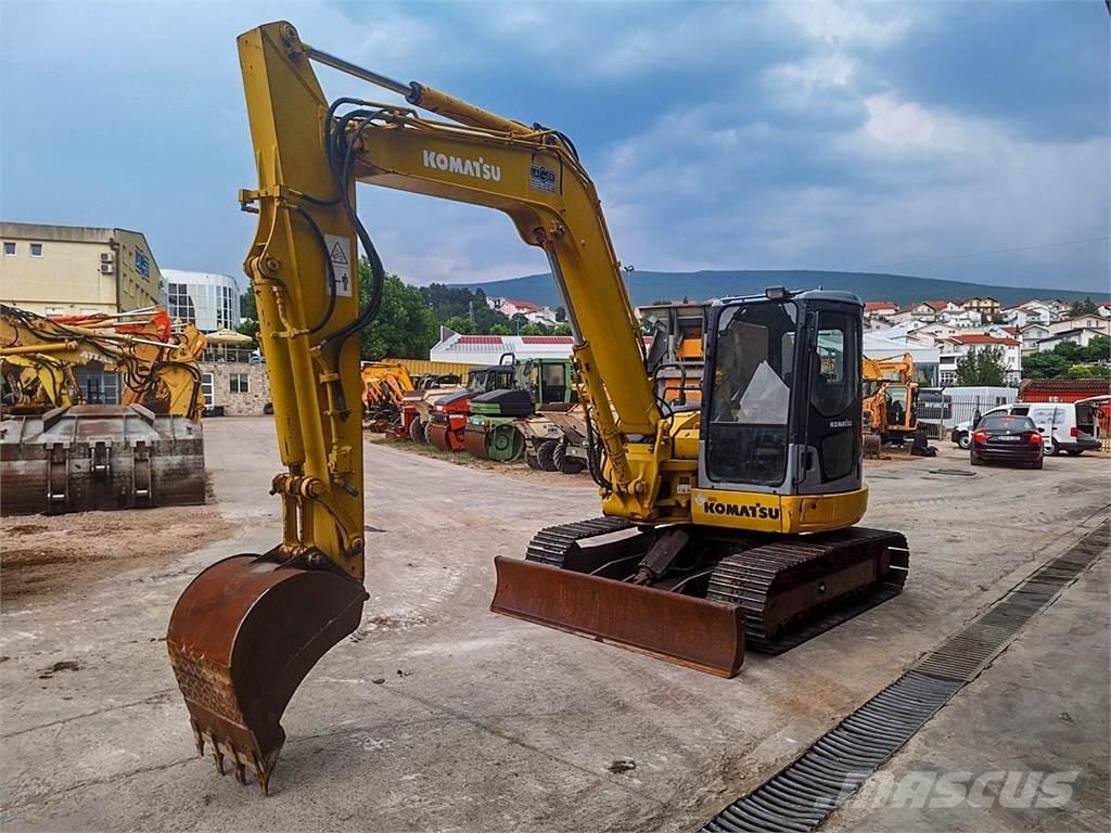 Komatsu PC78MR-6 Mini bageri <7t