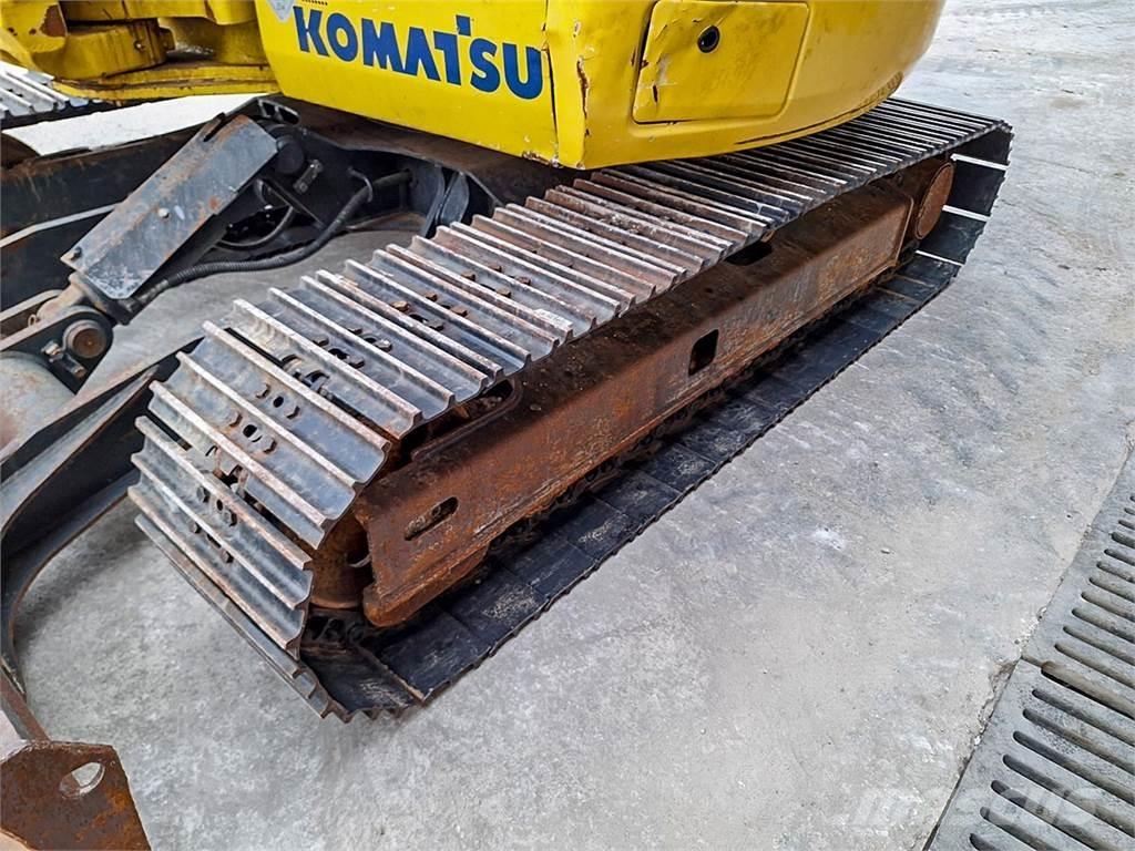 Komatsu PC78MR-6 Mini bageri <7t