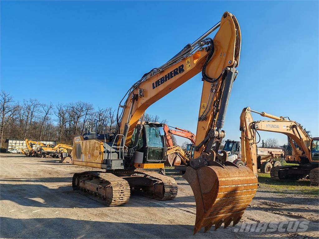 Liebherr R924 NLC Bageri gusjeničari