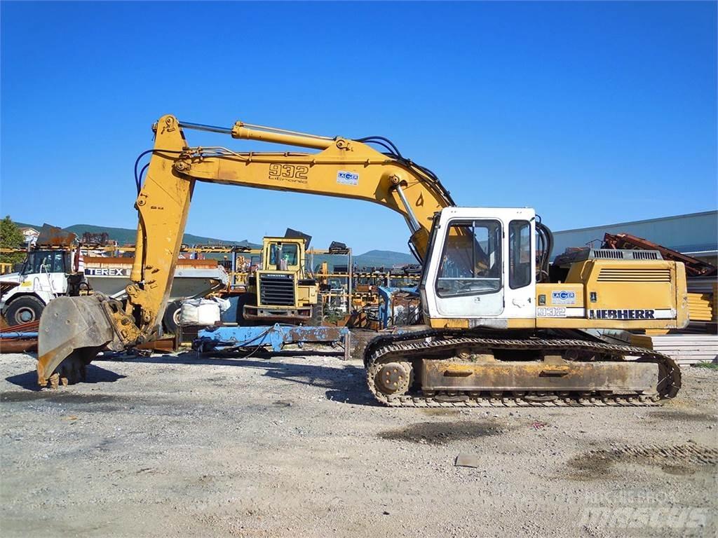 Liebherr R932HDSL Bageri gusjeničari