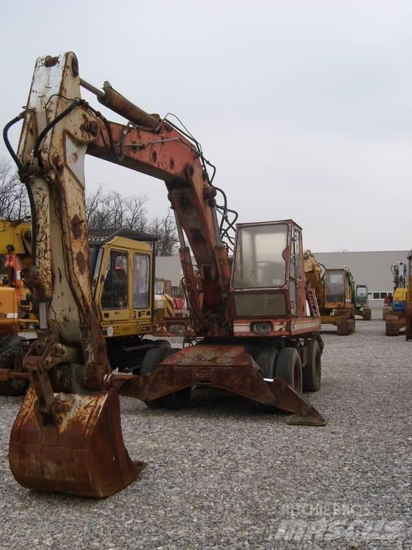 O&K MH6 Bageri na kotačima