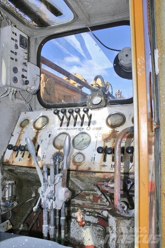  SALZGITTER LB 406 Oprema i rezervni dijelovi za bušenje