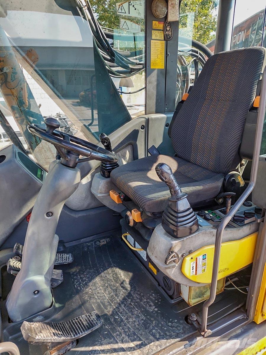 Volvo EW160 Bageri na kotačima