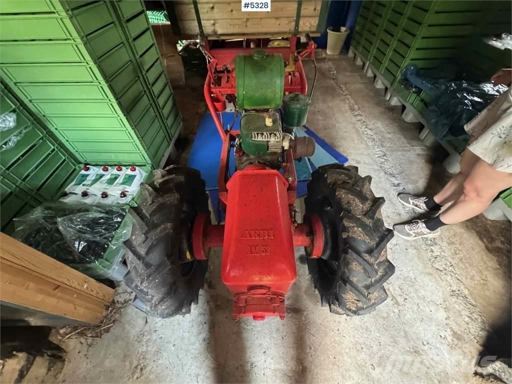 Aebi AM53 Traktori