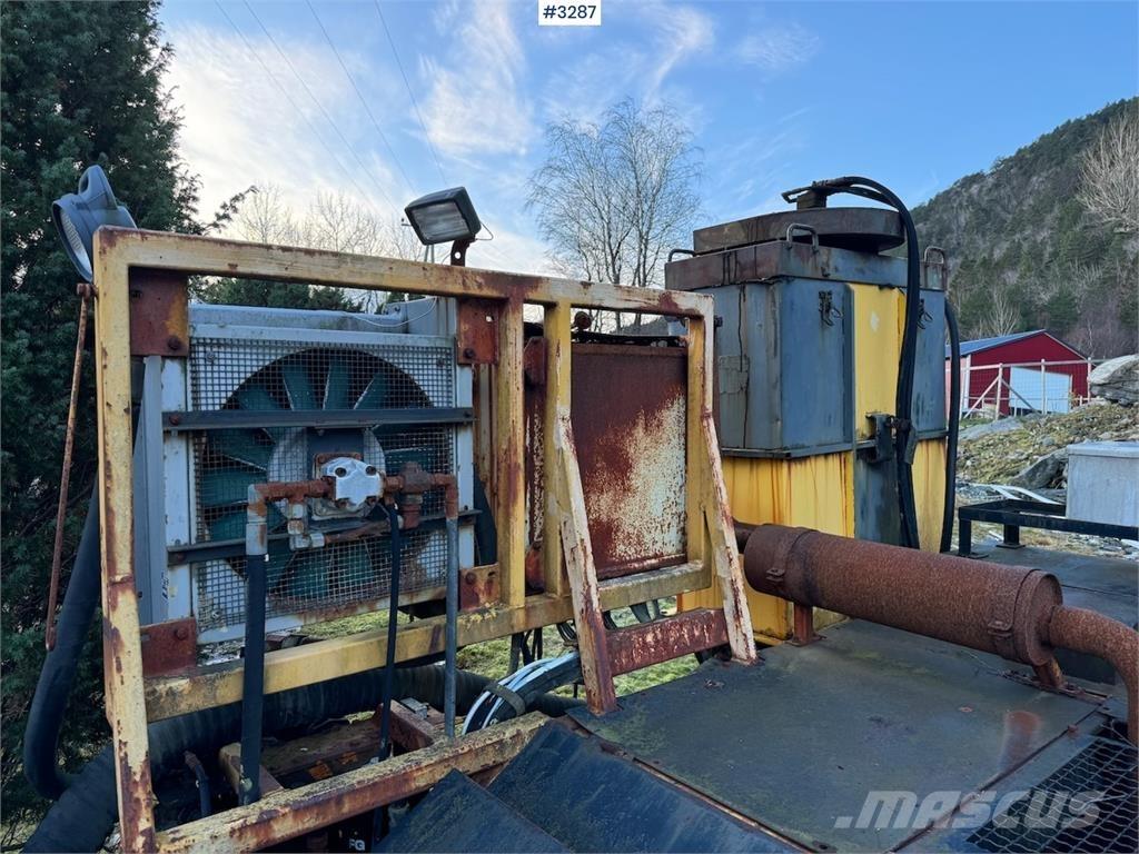 Atlas 712- HC-01 Drugi strojevi i priključci za obradu zemlje