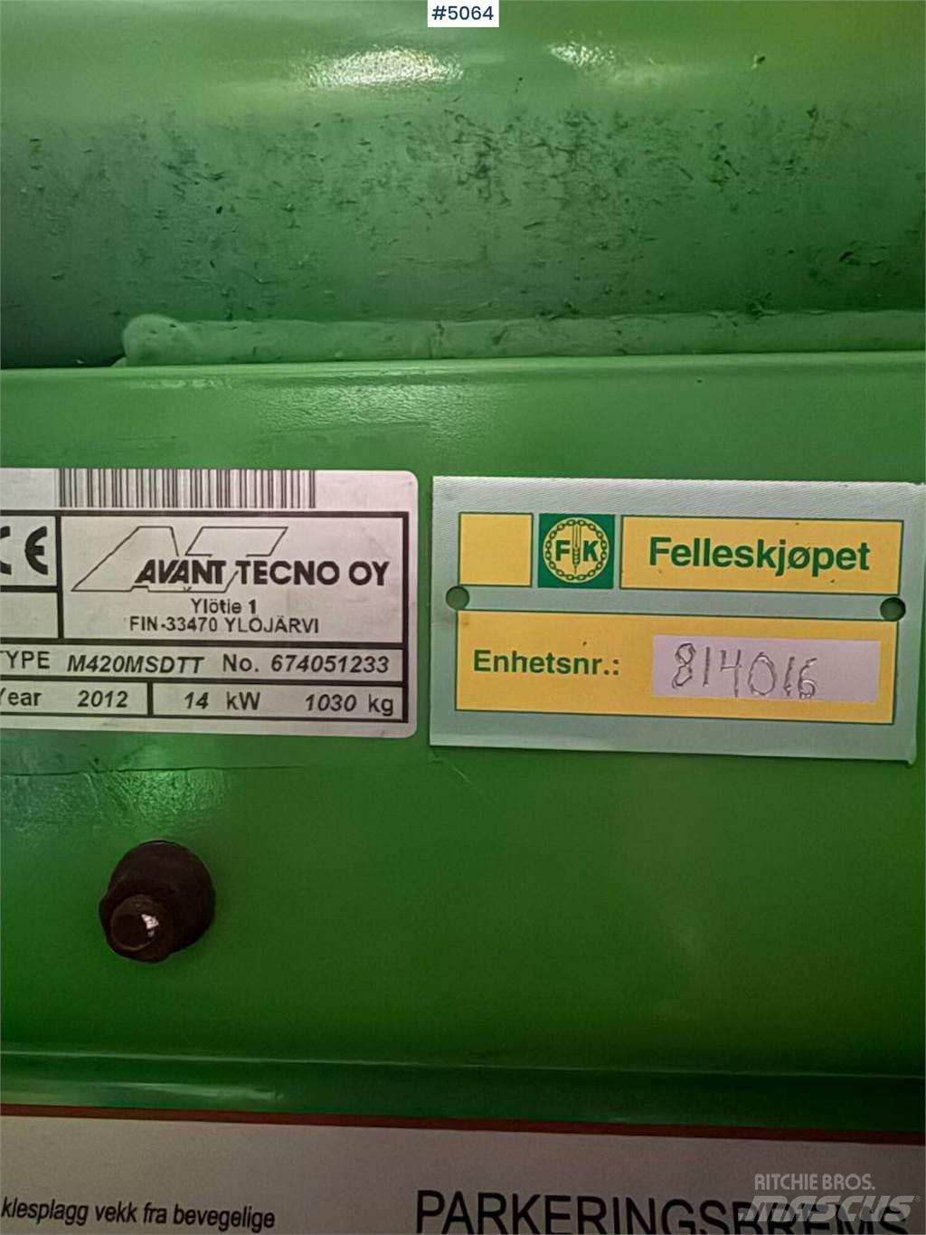 Avant M420 Višenamjenski utovarivači