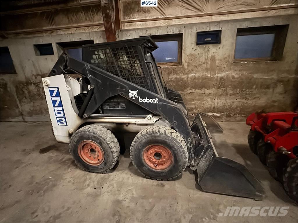 Bobcat 7753 Višenamjenski utovarivači