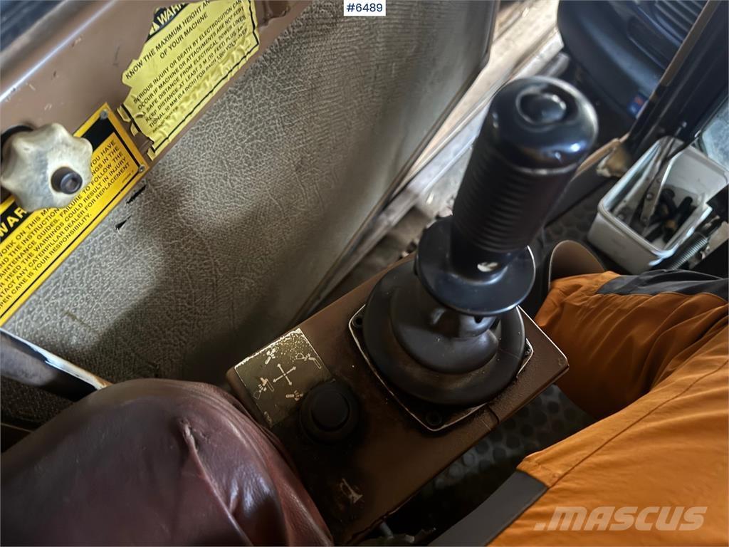 CAT 205 LC Bageri gusjeničari