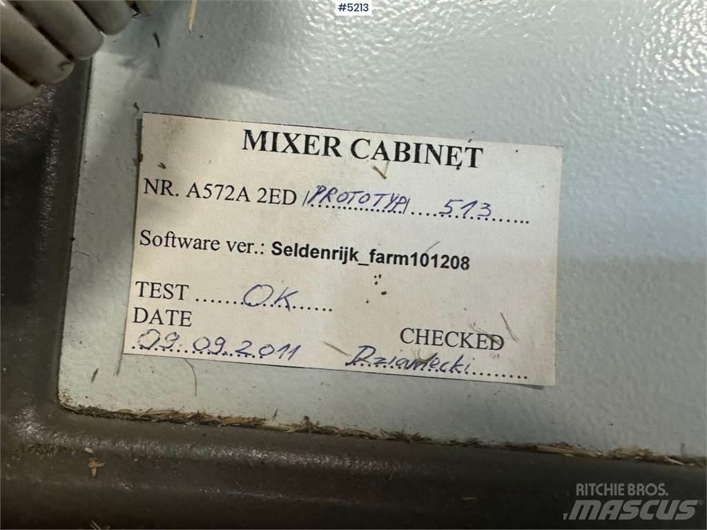 Delaval VSM 22 Mikser hranilice