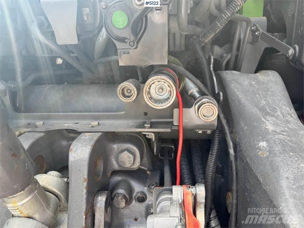 Fendt 828 Vario Traktori
