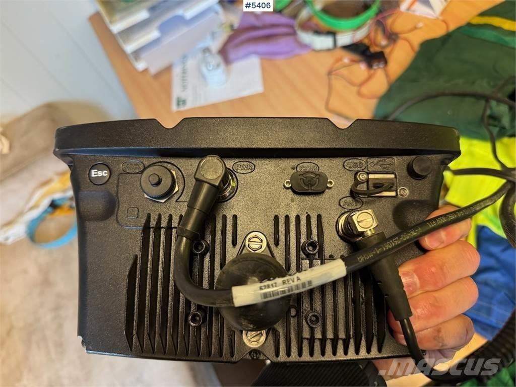  GPS til traktor Ostale komponente