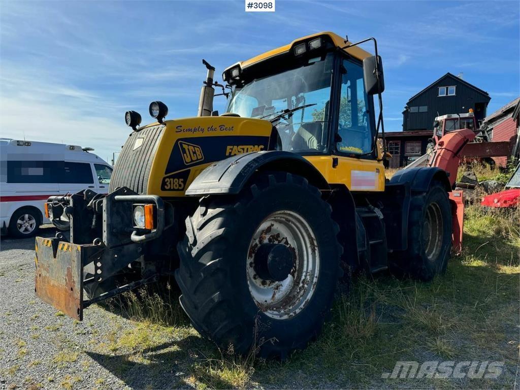 JCB Fastrac 3185 Traktori