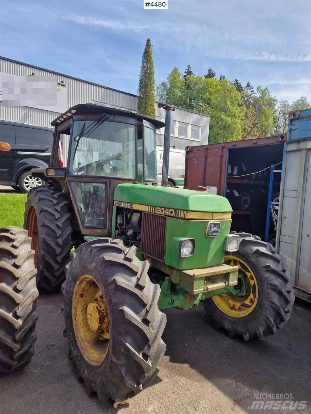John Deere 2040 Traktori