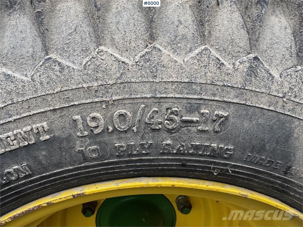 John Deere 590 Ostala oprema za žetvu