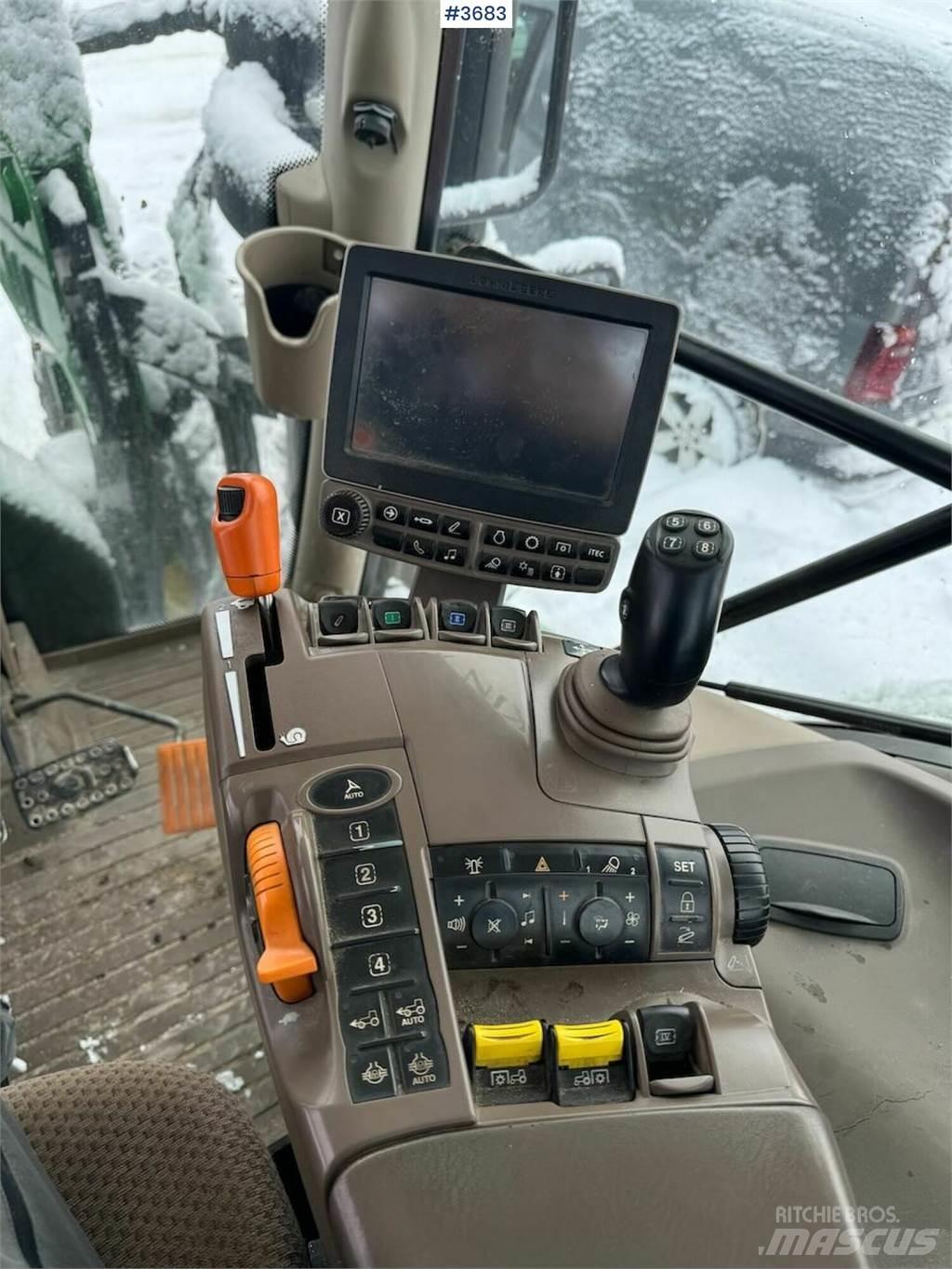 John Deere 6175R Traktori